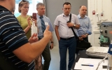Экскурсия по лаборатории производства кормов