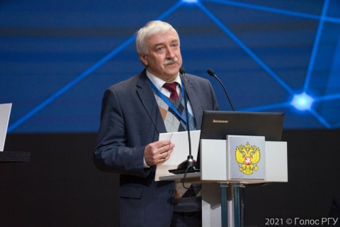 Акулич Александр Васильевич с приветственным словом