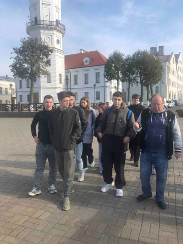 С благодарностью смотрим на прошлое, с гордостью на настоящее, с надеждой на будущее! фото 1