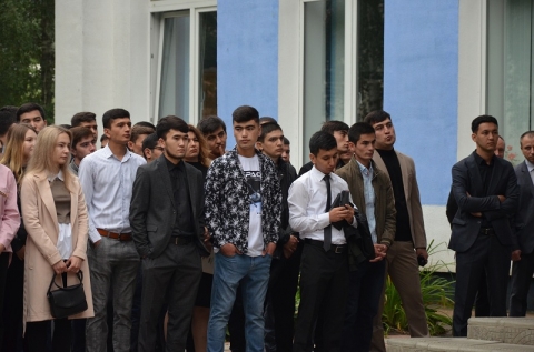 Студенты из Таджикистана и Узбекистана