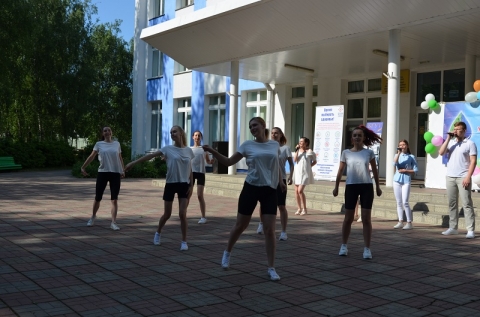 В рамках мероприятия были подготовлены творческие музыкальные номера
